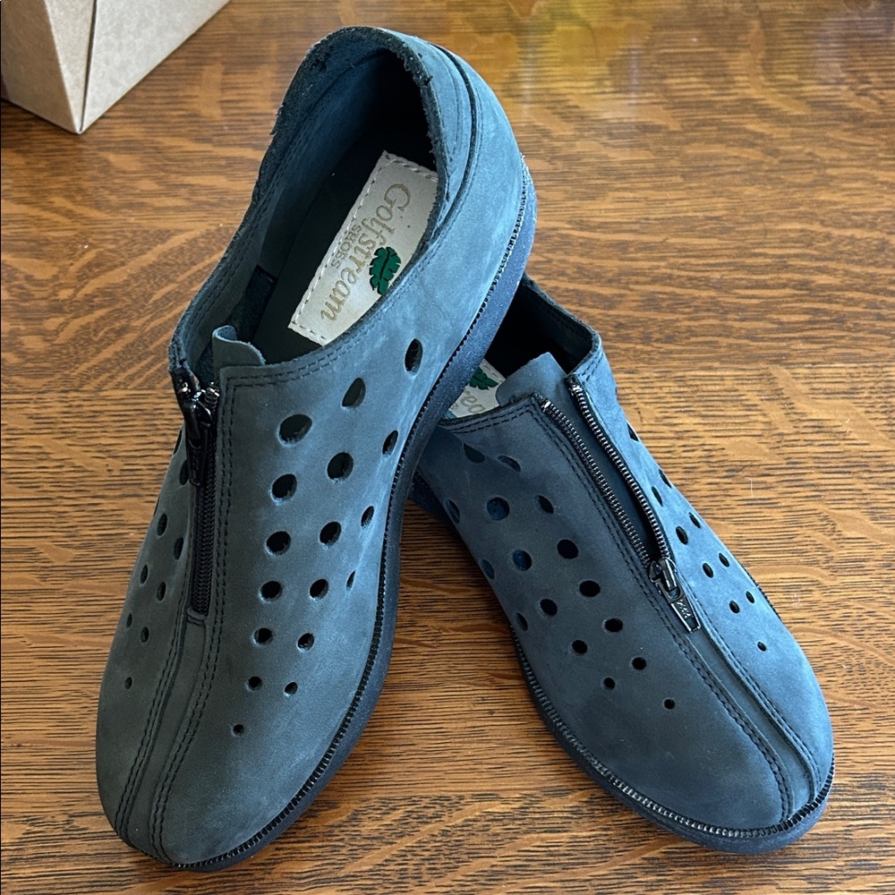 Women's size 5 Golfstream Golf Shoes